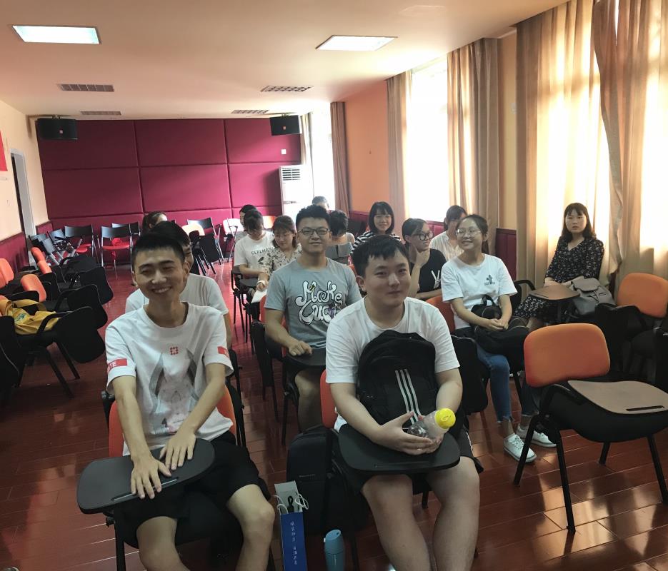 IMG_5669(20180905-005009).jpg IMG_5669(20180905-005009).jpg