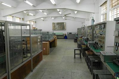 电气工程实验室 - 副本 电气工程实验室 - 副本